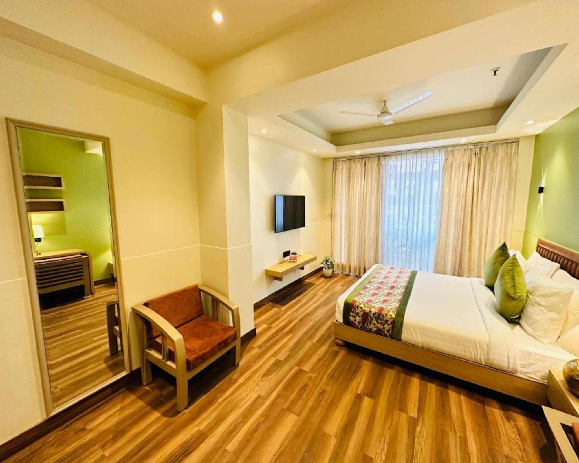 Crown Hotel Agra Near Taj Mahal Agra (Uttar Pradesh) Exterior foto