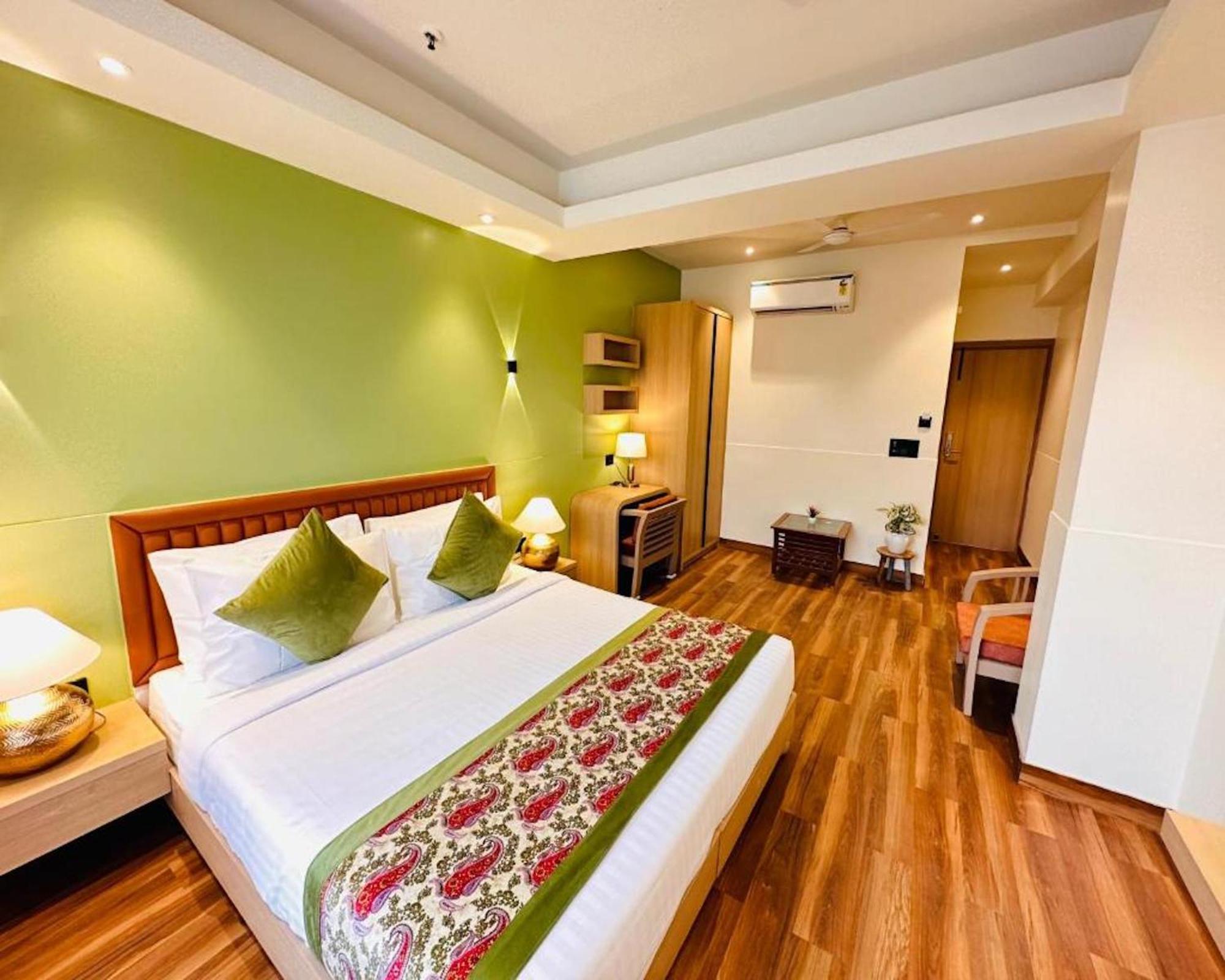 Crown Hotel Agra Near Taj Mahal Agra (Uttar Pradesh) Exterior foto