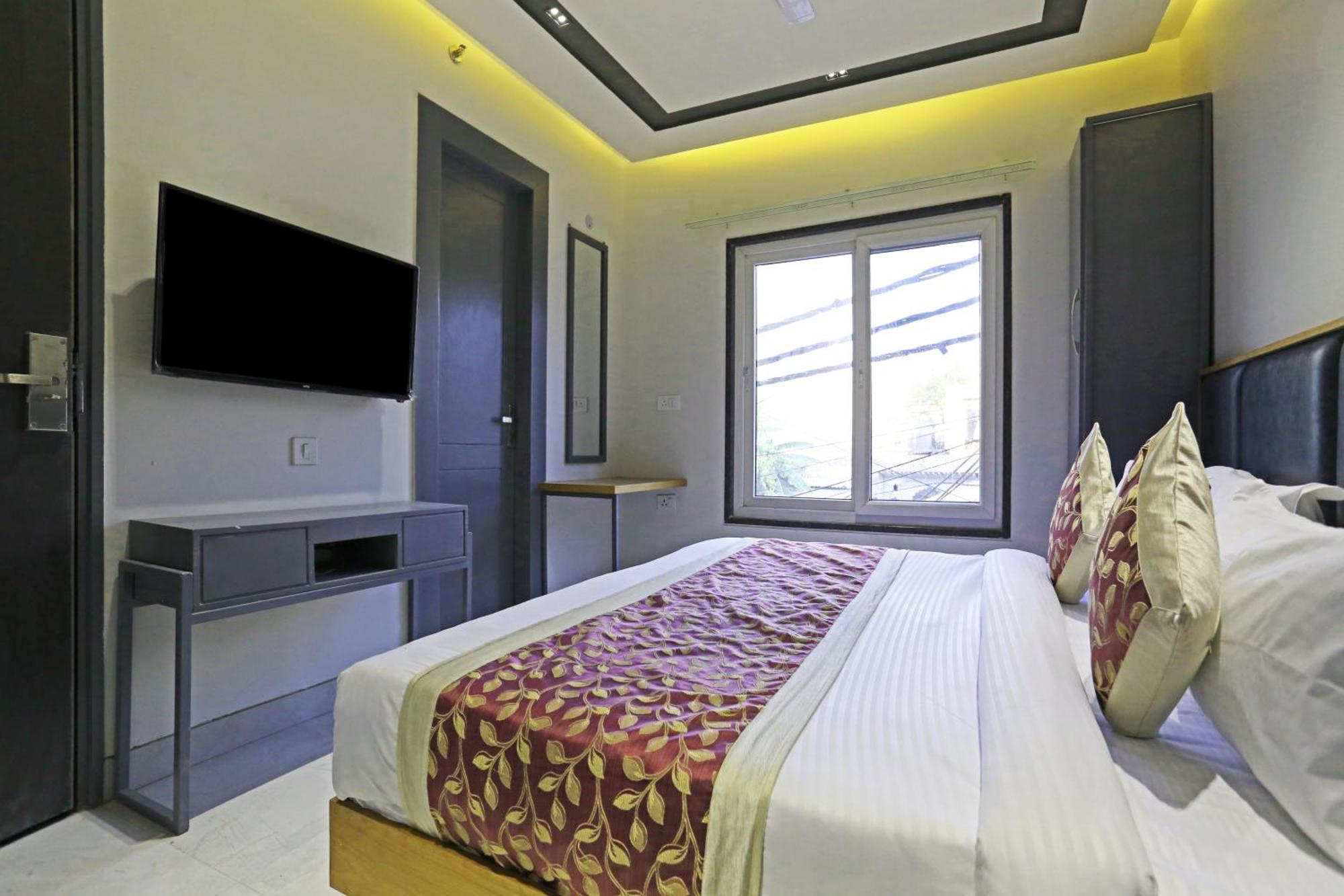 Crown Hotel Agra Near Taj Mahal Agra (Uttar Pradesh) Exterior foto