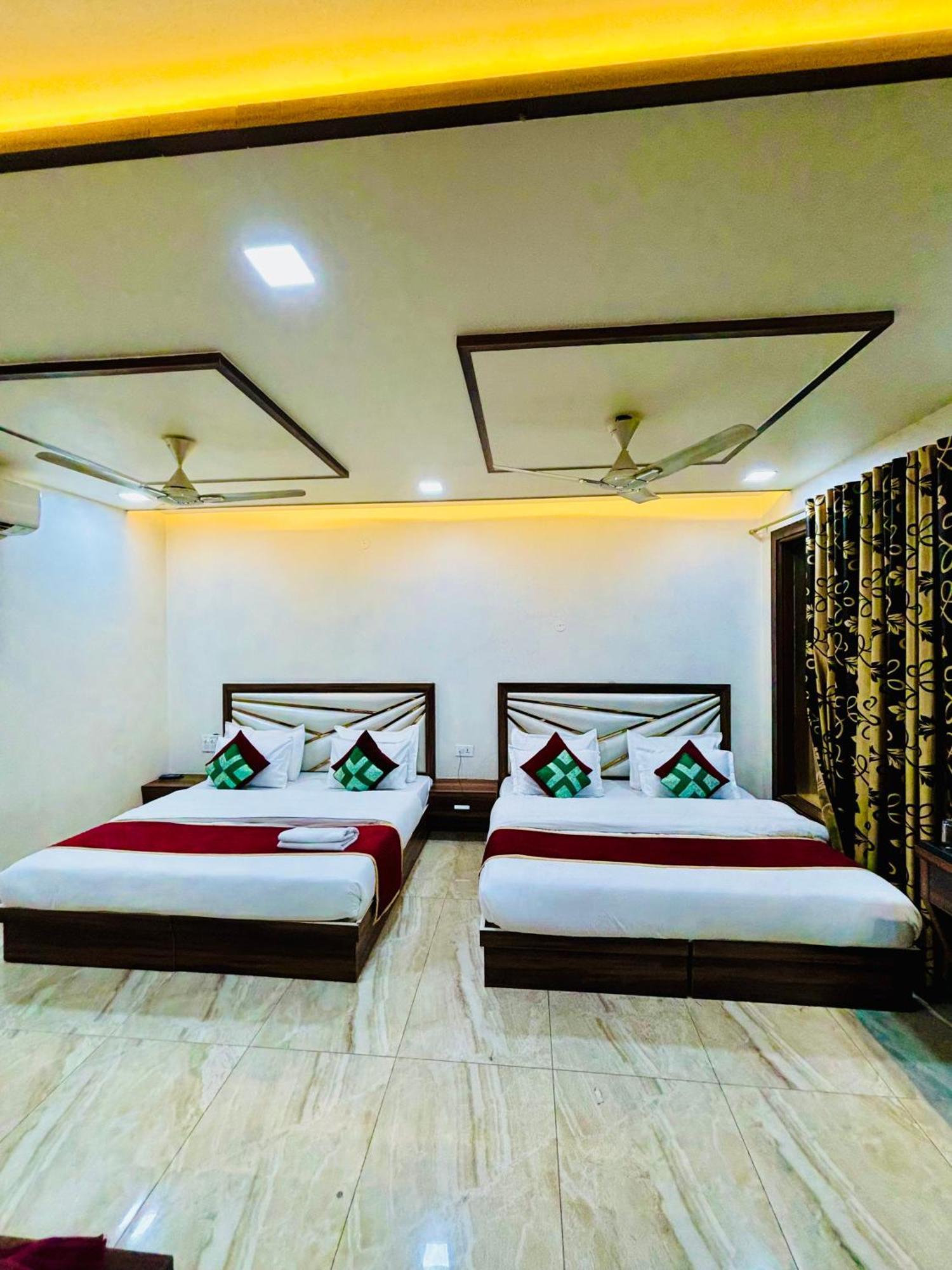 Crown Hotel Agra Near Taj Mahal Agra (Uttar Pradesh) Exterior foto