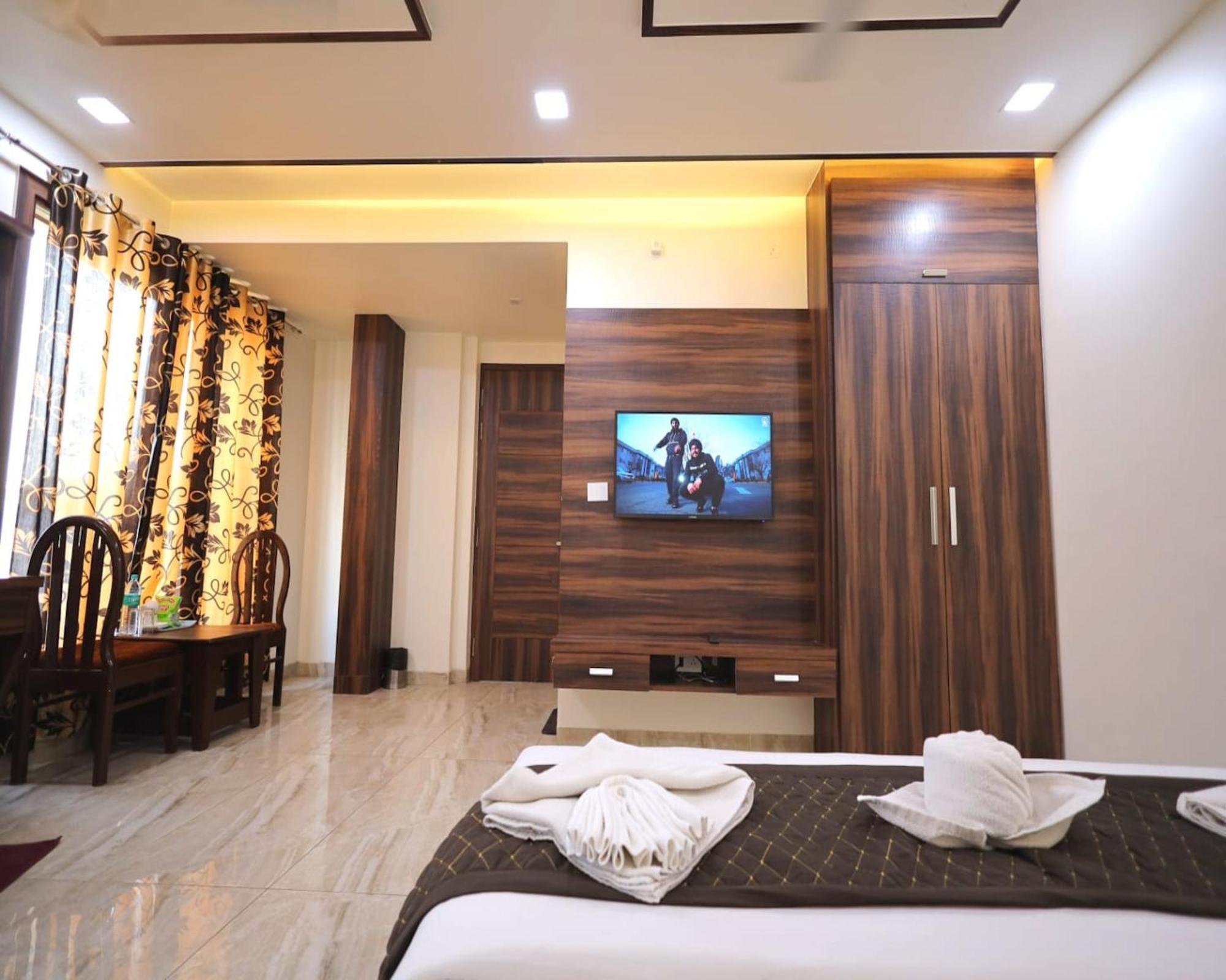 Crown Hotel Agra Near Taj Mahal Agra (Uttar Pradesh) Exterior foto